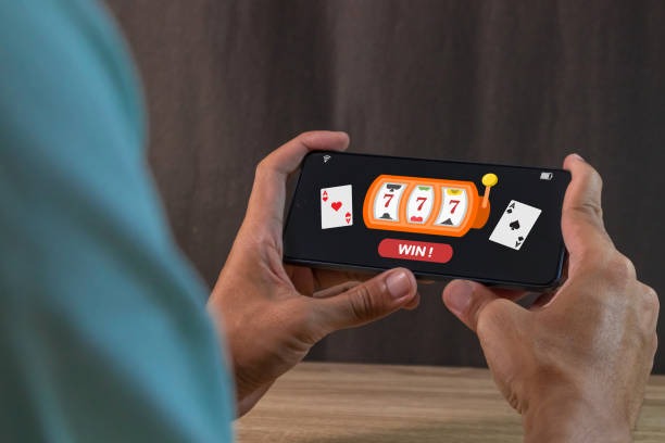 Showdown and hand ranking on eurotogel Showdown revealing final poker hands